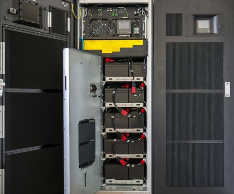 断続電源システム (UPS) 耐火性